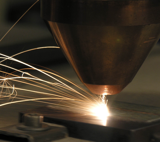 Das Bild zeigt ein Düse für die Laserbearbeitung von Metallen.